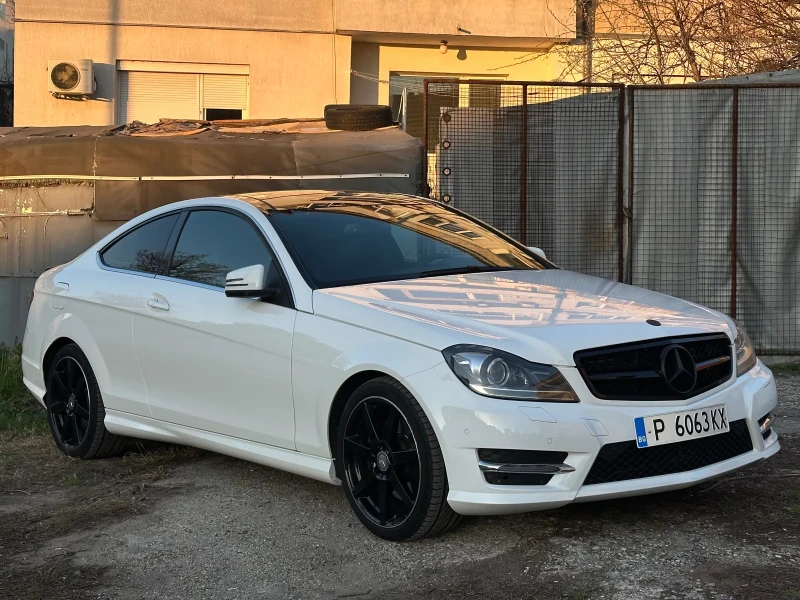Mercedes-Benz C 350 C350 coupe AMG, снимка 3 - Автомобили и джипове - 51921307