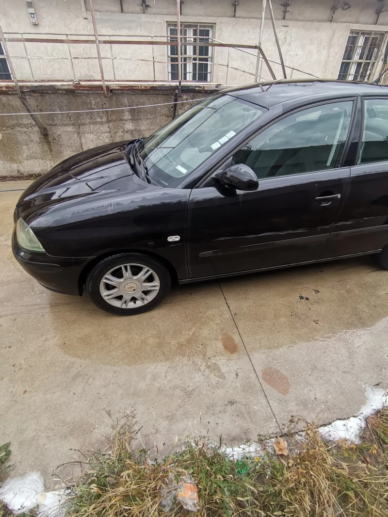 Seat Ibiza, снимка 2 - Автомобили и джипове - 52427126