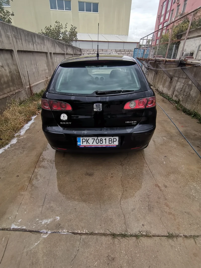 Seat Ibiza, снимка 5 - Автомобили и джипове - 52427126