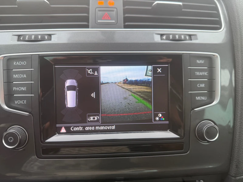 VW Golf ALLTRACK AUT. NAVI 4x4 ШВЕЙЦАРИЯ, снимка 8 - Автомобили и джипове - 52138549