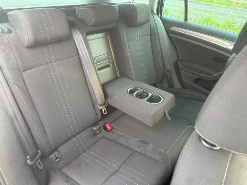 VW Golf ALLTRACK AUT. NAVI 4x4 ШВЕЙЦАРИЯ, снимка 11 - Автомобили и джипове - 52138549