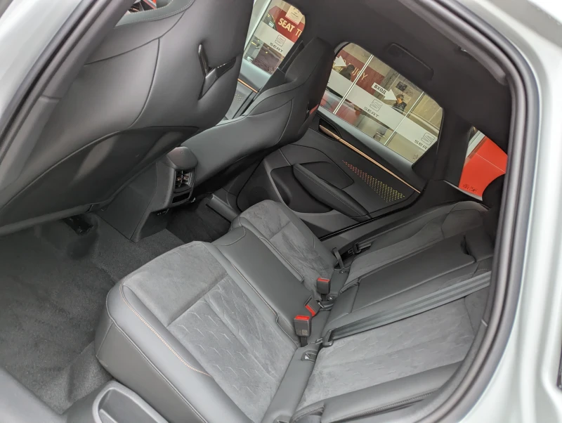 Cupra Terramar VZ, снимка 11 - Автомобили и джипове - 53093849