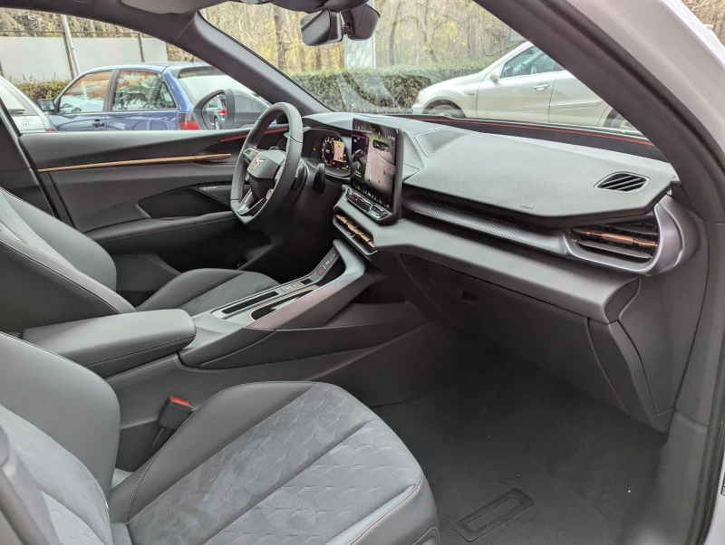 Cupra Terramar VZ, снимка 12 - Автомобили и джипове - 53093849