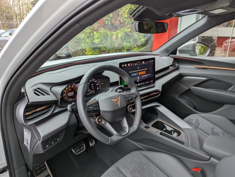 Cupra Terramar VZ, снимка 9 - Автомобили и джипове - 53093849