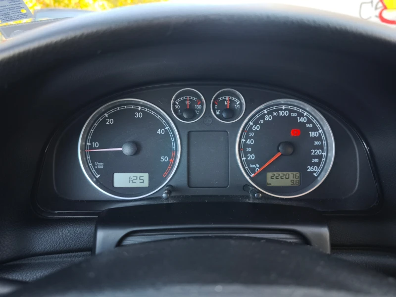 VW Passat B 5.5 1.9 TDI 131, снимка 12 - Автомобили и джипове - 53558210