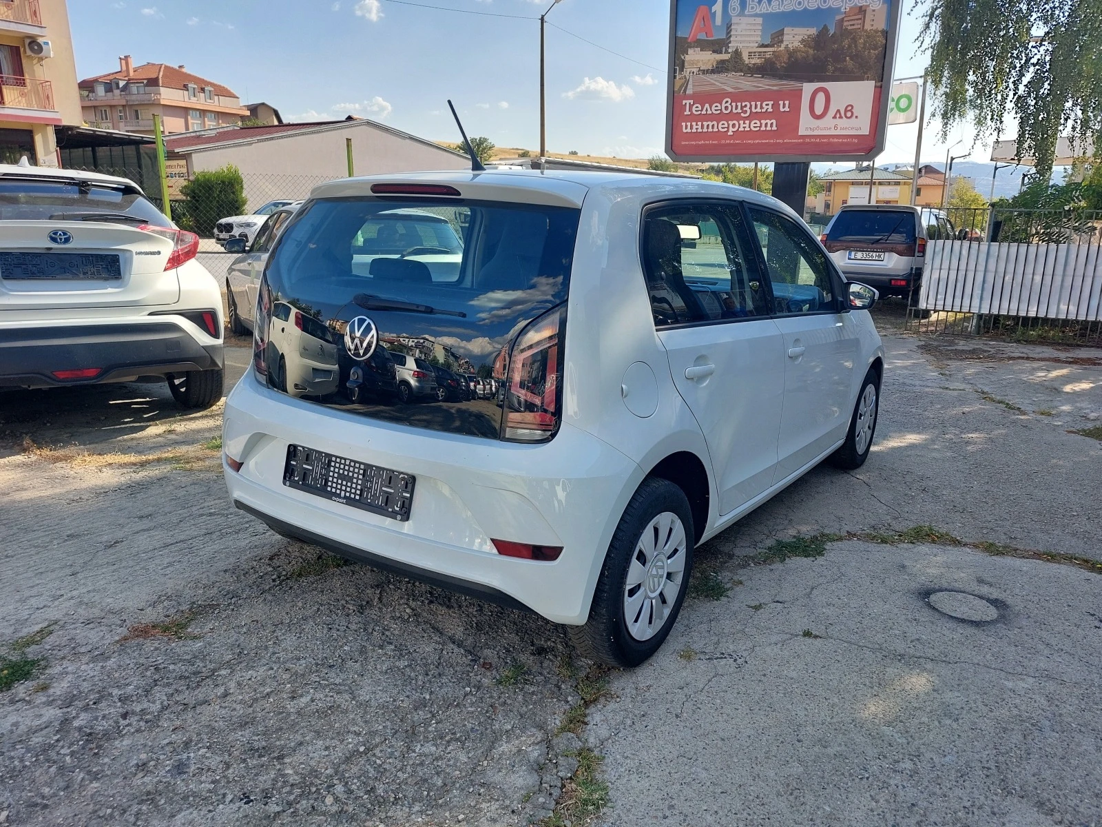 VW Up 1.0i* 36м. х 478лв.*  - изображение 5