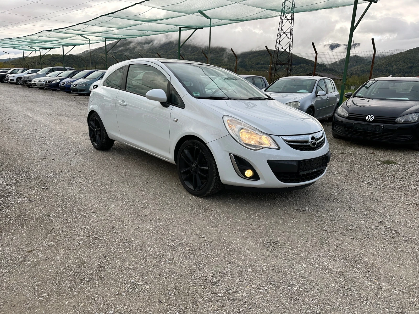 Opel Corsa 1.4 I sport 101kc - изображение 3