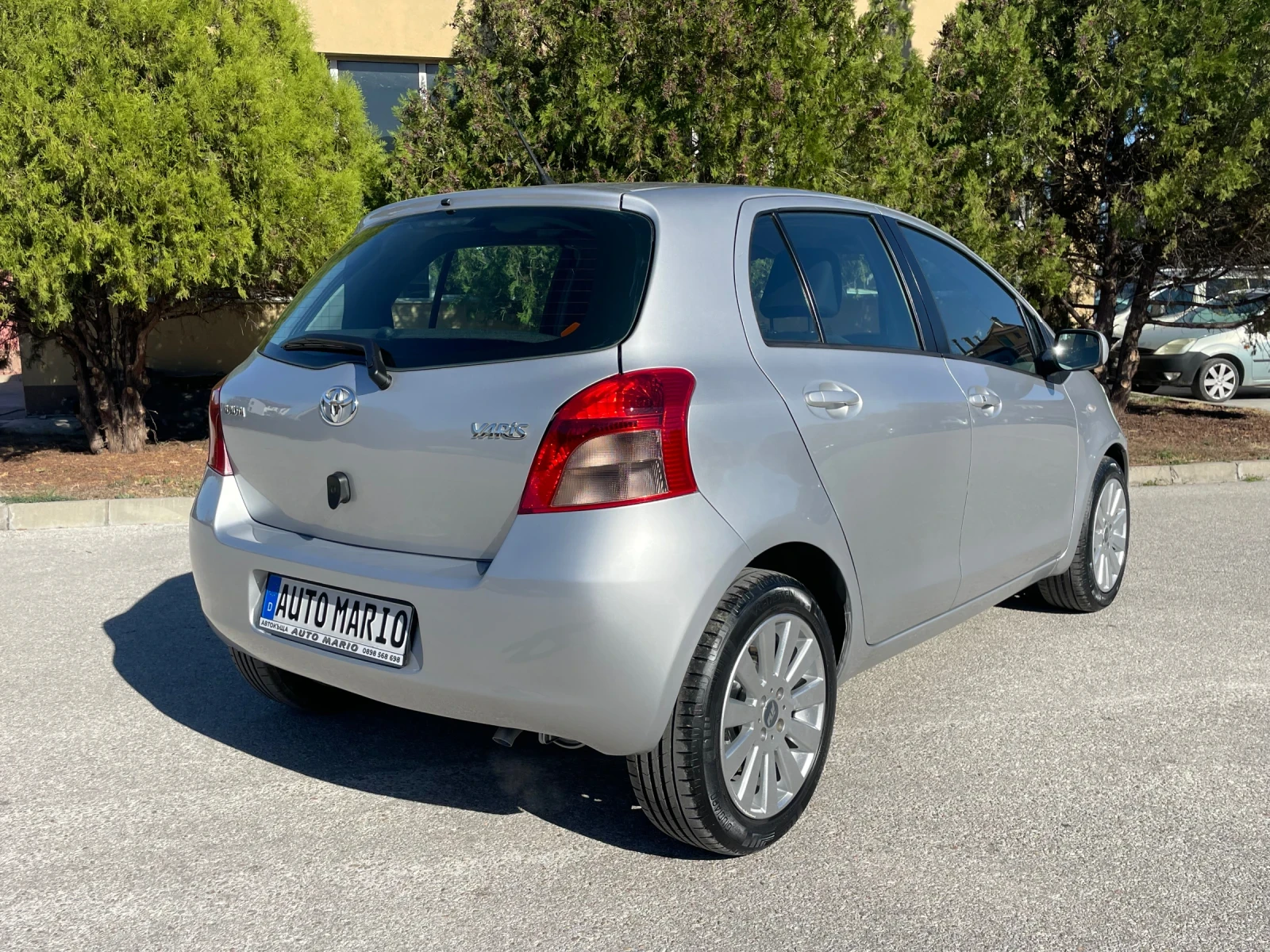 Toyota Yaris 1.3VVTi 87к.с. KEYLESS-GO ГЕРМАНИЯ  - изображение 6