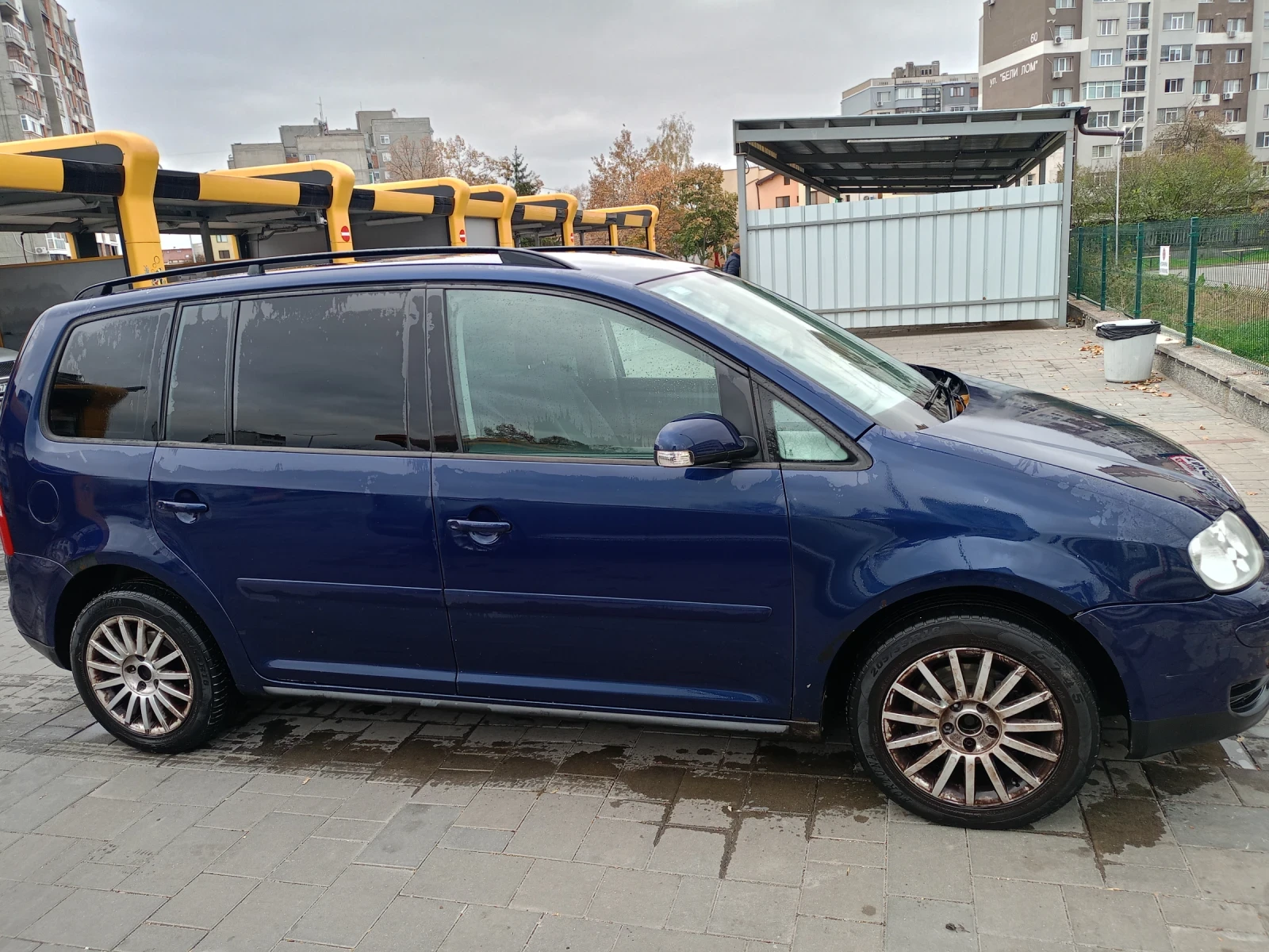 VW Touran  - изображение 2