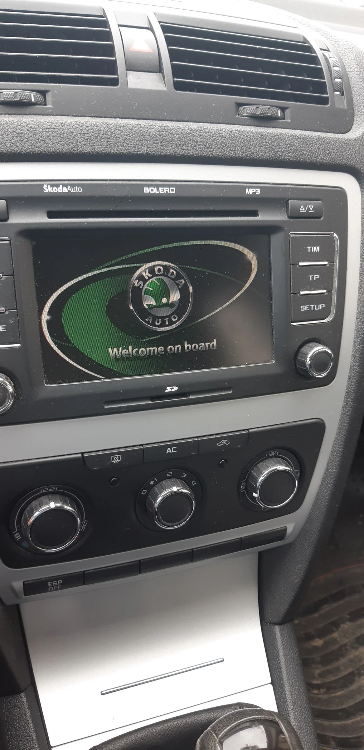 Skoda Octavia 1.6-102  к.с Бензин - изображение 8