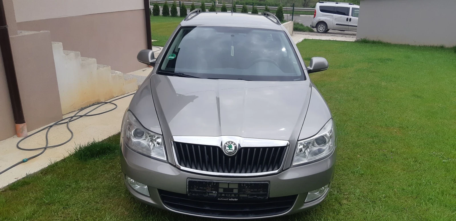 Skoda Octavia 1.6-102  к.с Бензин - изображение 2