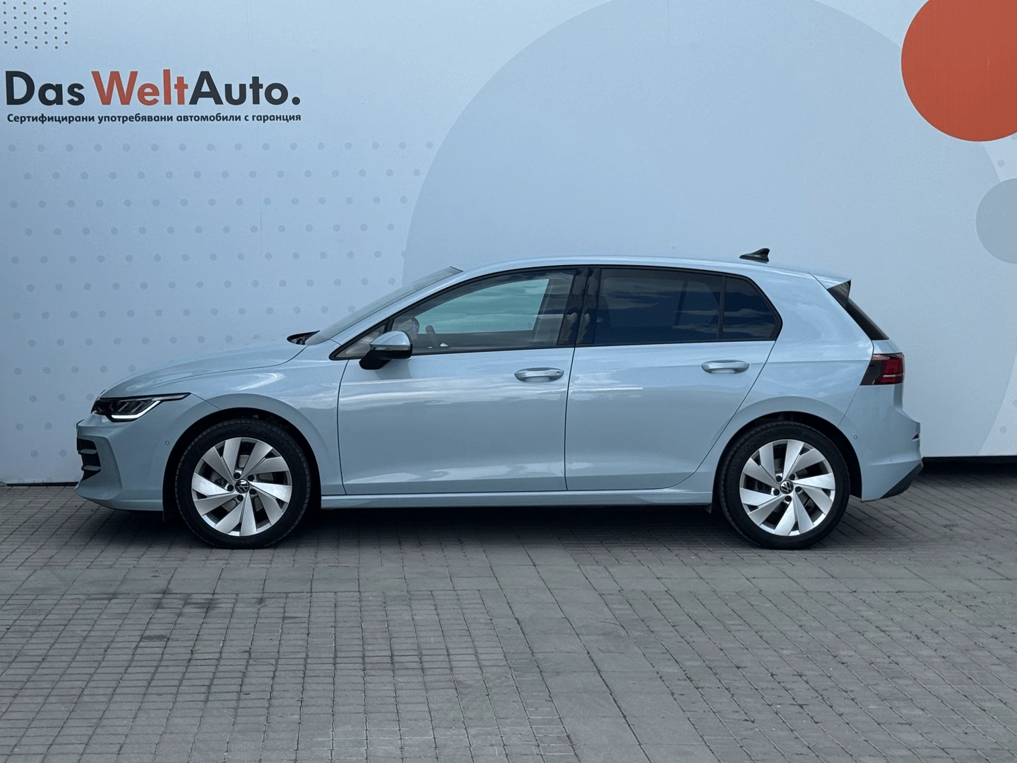 VW Golf 8 Life Plus 2.0 TDI SCR DSG - изображение 4