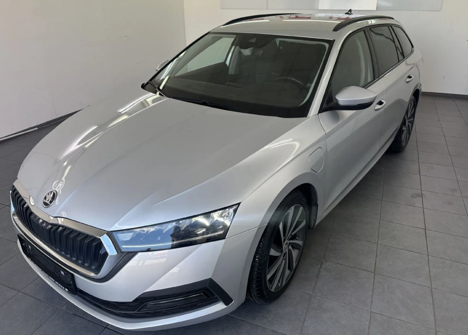 Skoda Octavia 1, 4 TSI. PHEV.KAMERA.NAVI.LED.MATRIX.PLUG IN | Mobile.bg   1