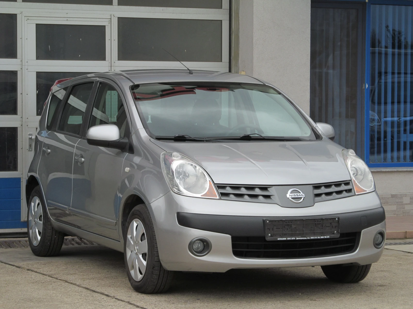 Nissan Note 1.4БЕНЗИН - изображение 2