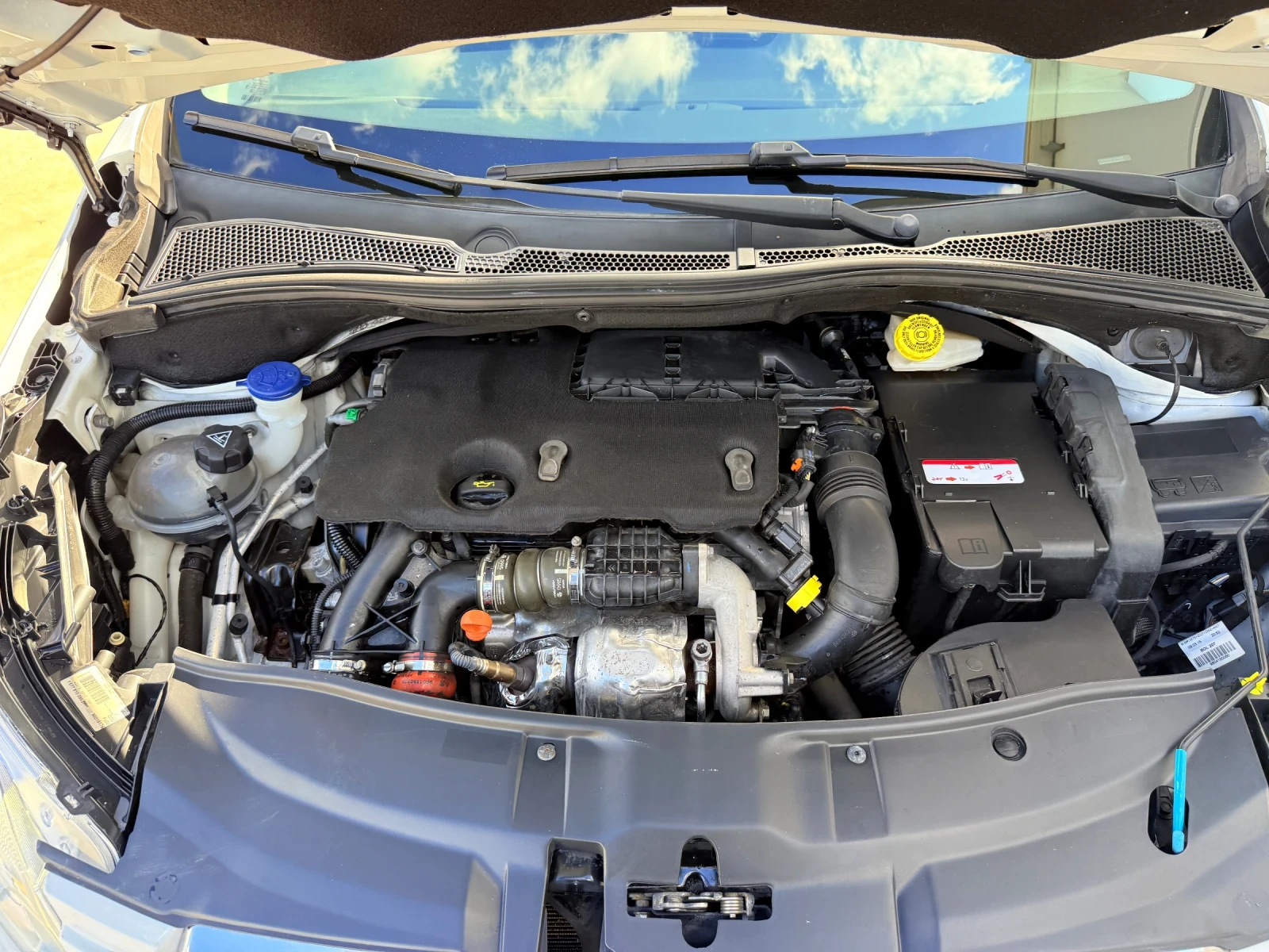 Peugeot 2008 1.6hdi 92k.c* Navi* Allure* UNIKAT*  | Mobile.bg   17