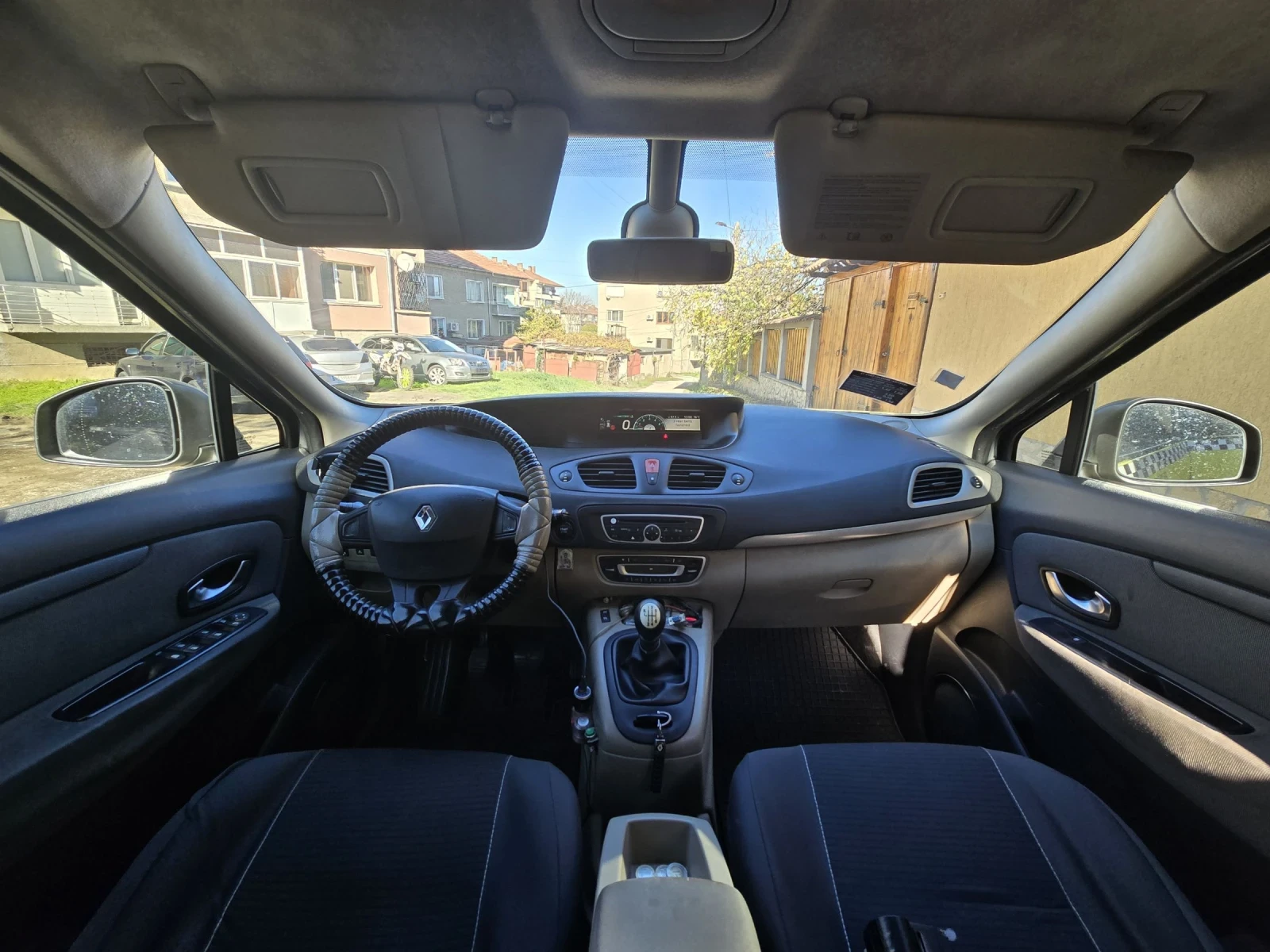 Renault Scenic 1.5 Dci - изображение 8