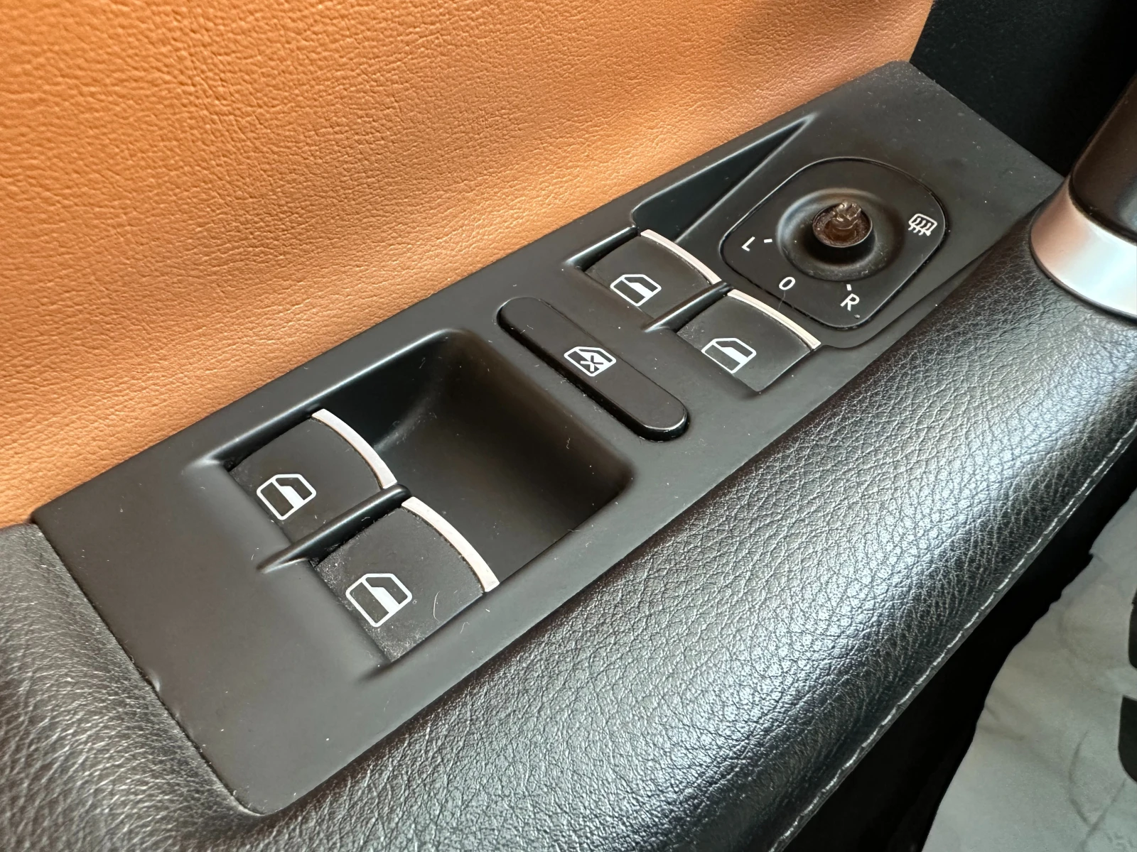 VW Passat Alltrack 2.0d 170 �.�. 4�4/�������� �� ��������   | Mobile.bg � ����������� 15