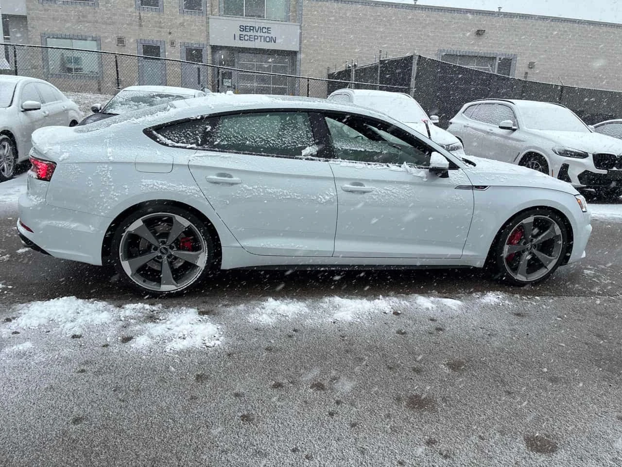 Audi S5 Technik/CARFAX/DIS/360/PANO/ЛИЦЕНЗИРАН ПРОДАВАЧ, снимка 4 - Автомобили и джипове - 53830462