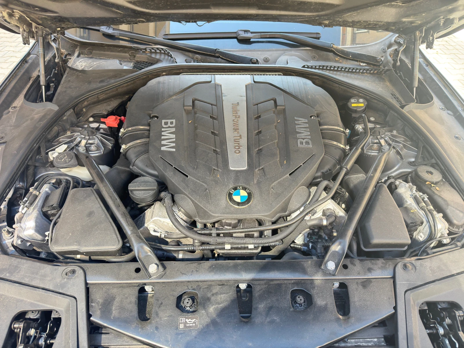 BMW 550 F10, снимка 9 - Автомобили и джипове - 53853126