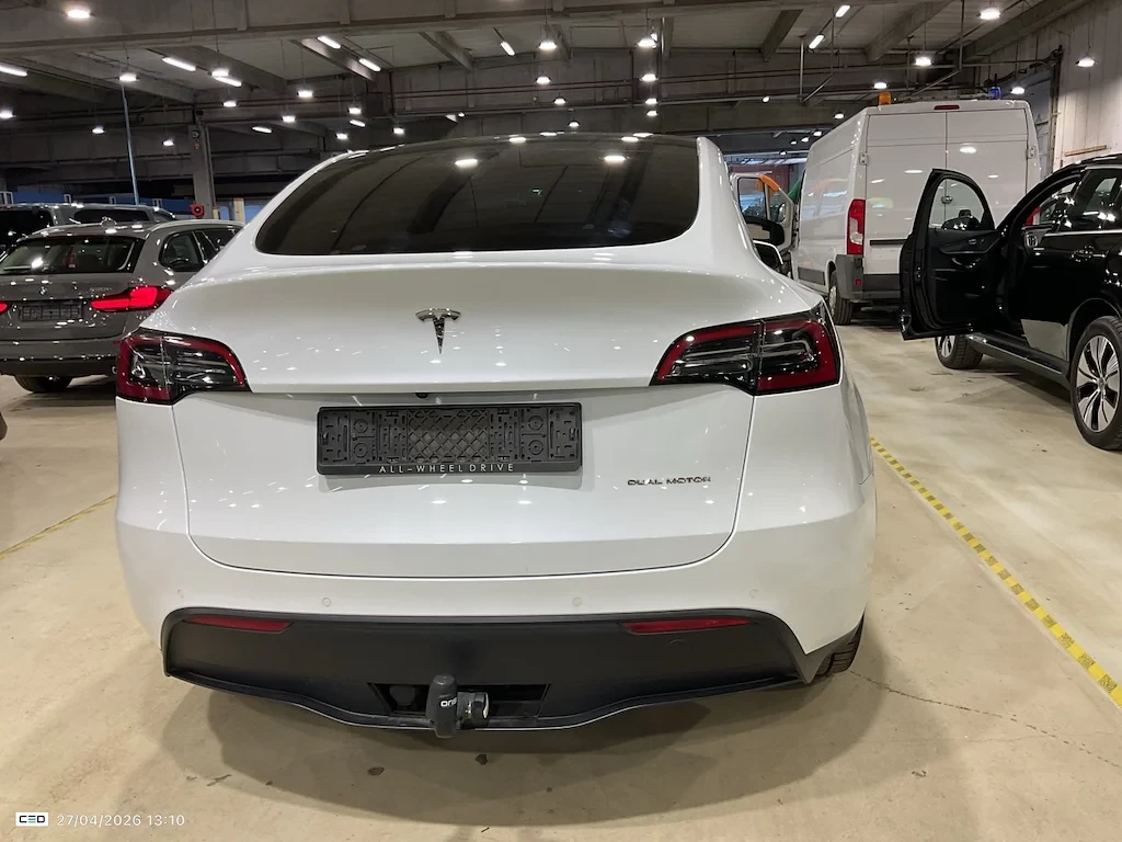 Tesla Model Y LR AWD 514 к.с. , снимка 4 - Автомобили и джипове - 54621584