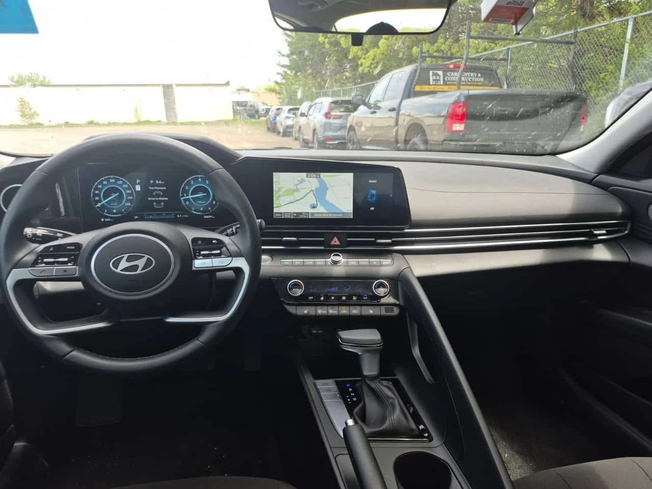 Hyundai Elantra PREFERRED| ПОДГРЕВИ| ШИБИДАХ| CARFAX| АВТОКРЕДИТ, снимка 10 - Автомобили и джипове - 54622433