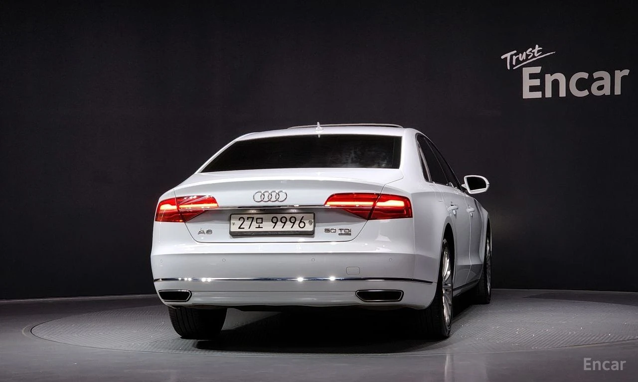 Audi A8 3.0 TDI* DISTRONIC* BOSE* HEAD-UP* 360 CAM* МАСАЖ*, снимка 4 - Автомобили и джипове - 54633795