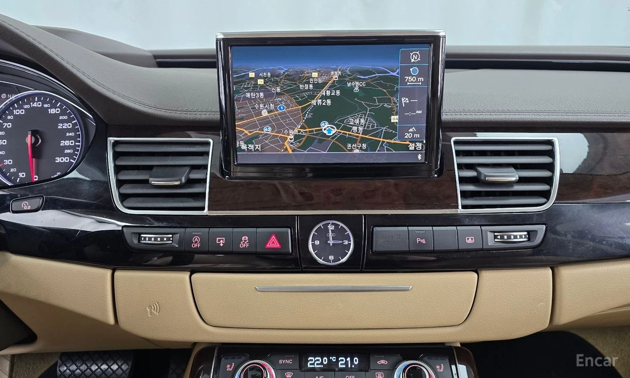 Audi A8 3.0 TDI* DISTRONIC* BOSE* HEAD-UP* 360 CAM* МАСАЖ*, снимка 11 - Автомобили и джипове - 54633795