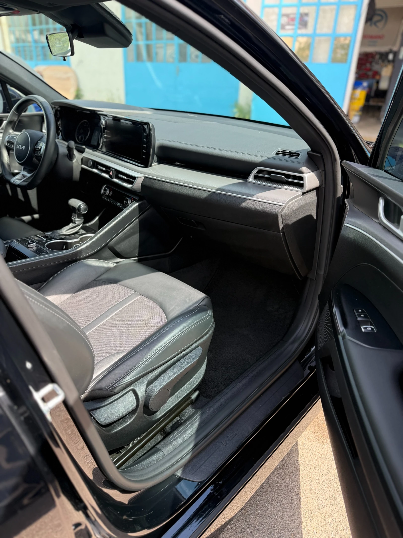 Kia K5 GT line , снимка 10 - Автомобили и джипове - 54676866