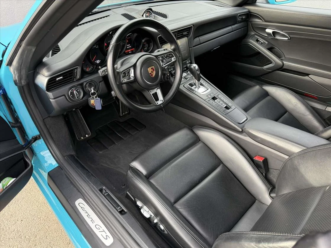 Porsche 911 CARRERA CABRIO GTS, снимка 10 - Автомобили и джипове - 54740259