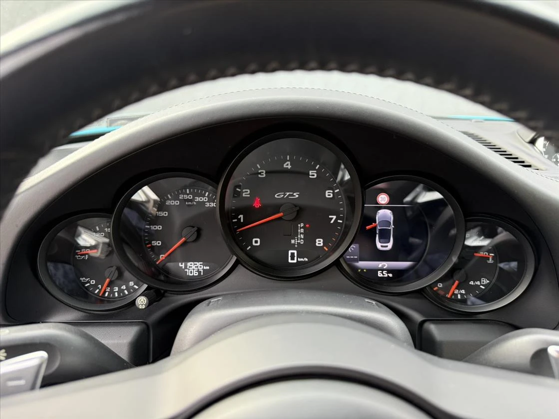 Porsche 911 CARRERA CABRIO GTS, снимка 12 - Автомобили и джипове - 54740259