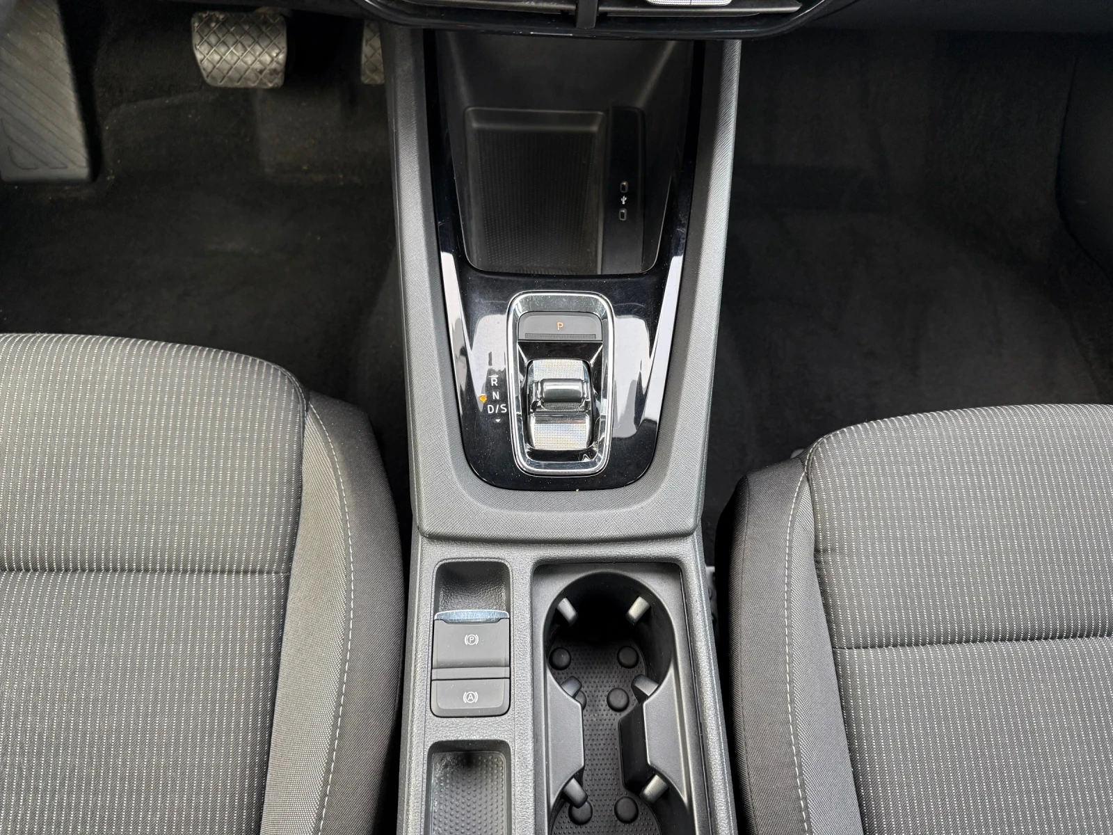 Skoda Octavia 2.0TDI  150kc 2022 Digital Cocpit , снимка 15 - Автомобили и джипове - 54796815
