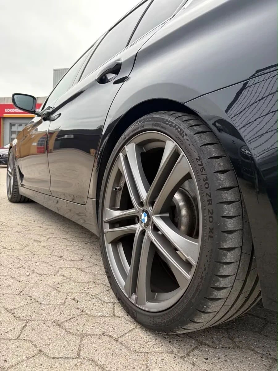 BMW 530E Hybrid iPerformance M-Sport Led Aut R20, снимка 13 - Автомобили и джипове - 54966280