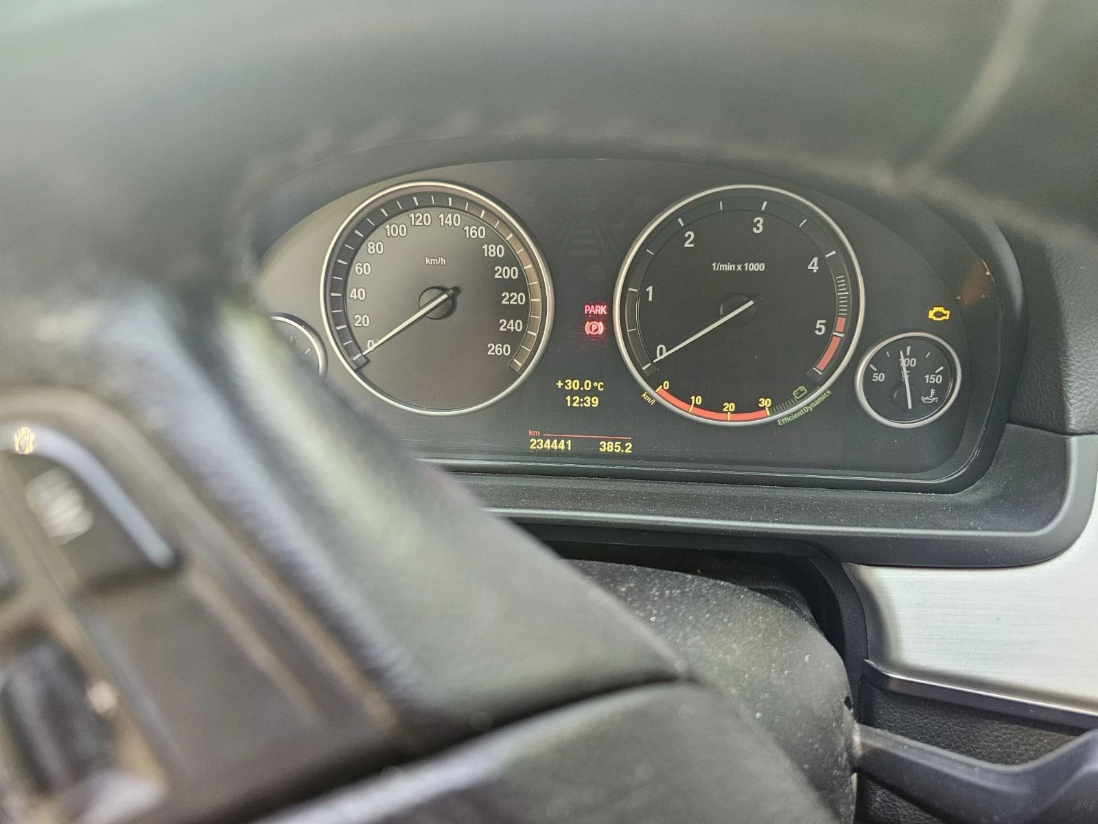 BMW 520 520d, снимка 8 - Автомобили и джипове - 55499773