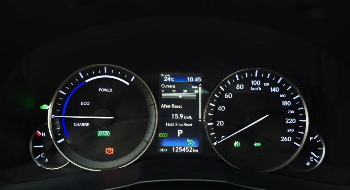 Lexus ES 300 HYBRID * BLIND SPOT * ��������� * ��� ��������� *  | Mobile.bg � ����������� 8