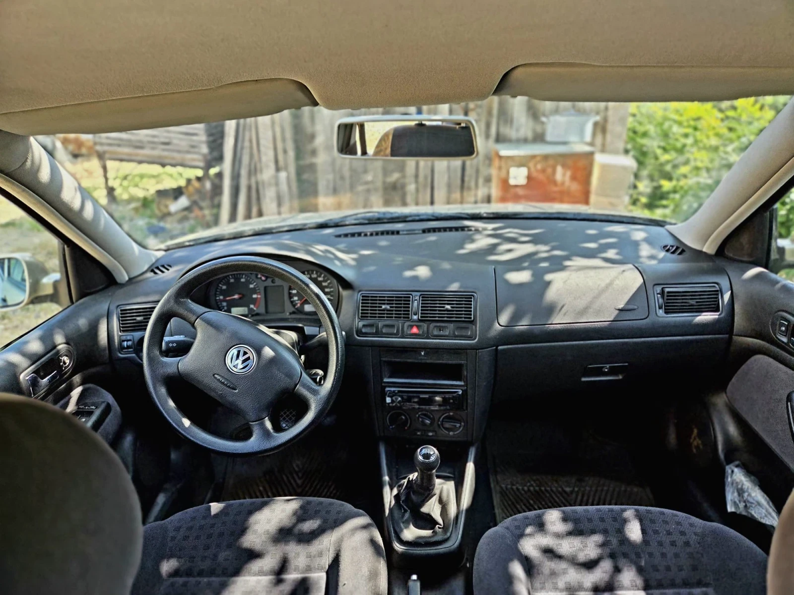 VW Golf 1.4I, снимка 6 - Автомобили и джипове - 55643067