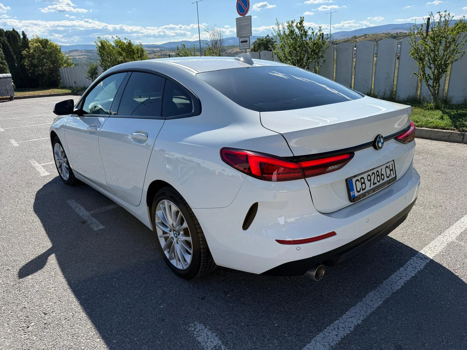 BMW 2 Gran Coupe 218i, снимка 4 - Автомобили и джипове - 55767473