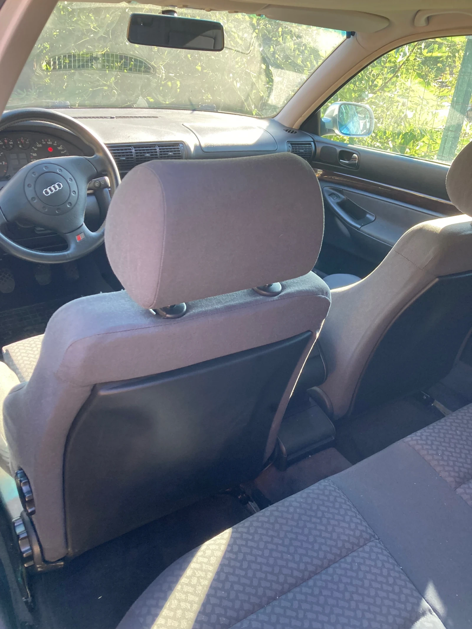 Audi A4 1.8 T quattro, снимка 9 - Автомобили и джипове - 55852426