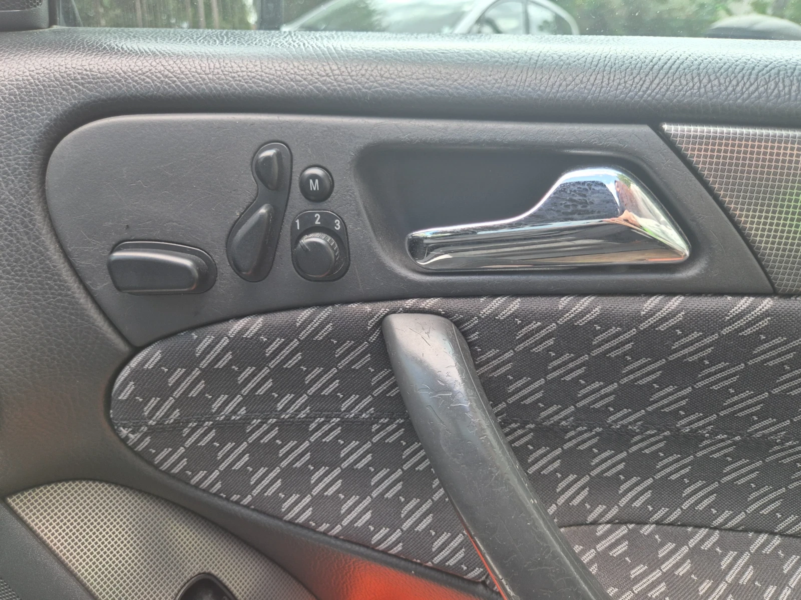 Mercedes-Benz C 270 | Mobile.bg � ����������� 12