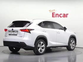 Lexus NX 300h Executive, снимка 2