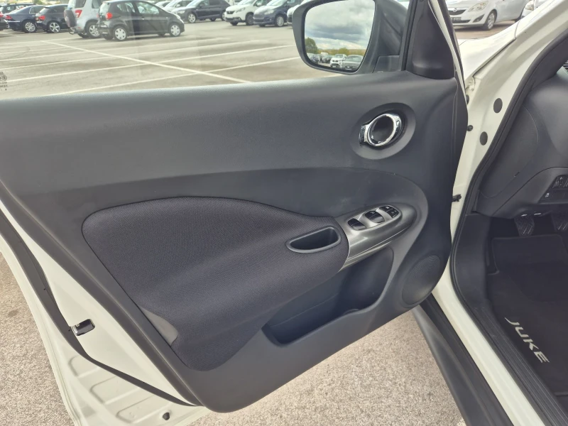 Nissan Juke 1, 6 Benz/ Gaz face lift като нова!, снимка 13 - Автомобили и джипове - 52009633