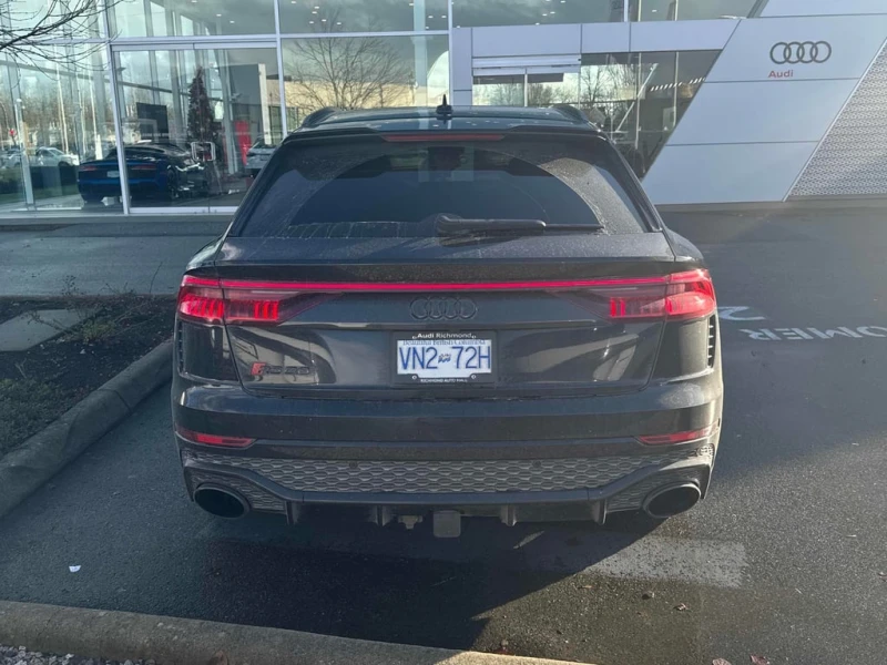 Audi RSQ8 * 4.0 TFSI quattro * CARFAX * ЦЕНА ДО БГ, снимка 5 - Автомобили и джипове - 52827333