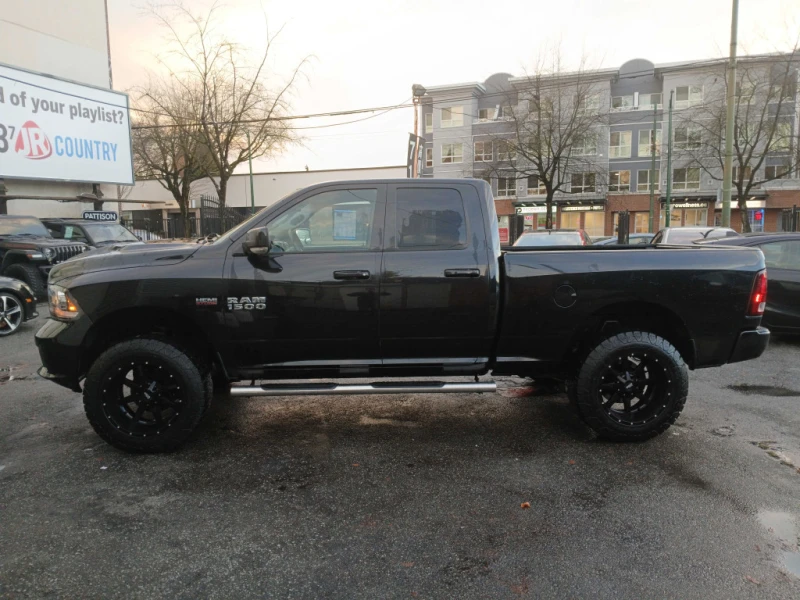 Dodge RAM 1500 4WD Quad Cab 140.5" Sport* V8 HEMI* , снимка 4 - Автомобили и джипове - 53058536