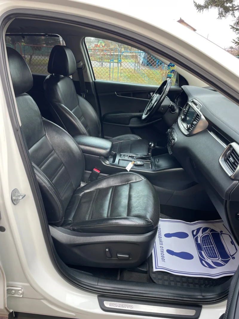 Kia Sorento 2.2crdi* 4x4* FULL* PLATINIUM* , снимка 12 - Автомобили и джипове - 53260819