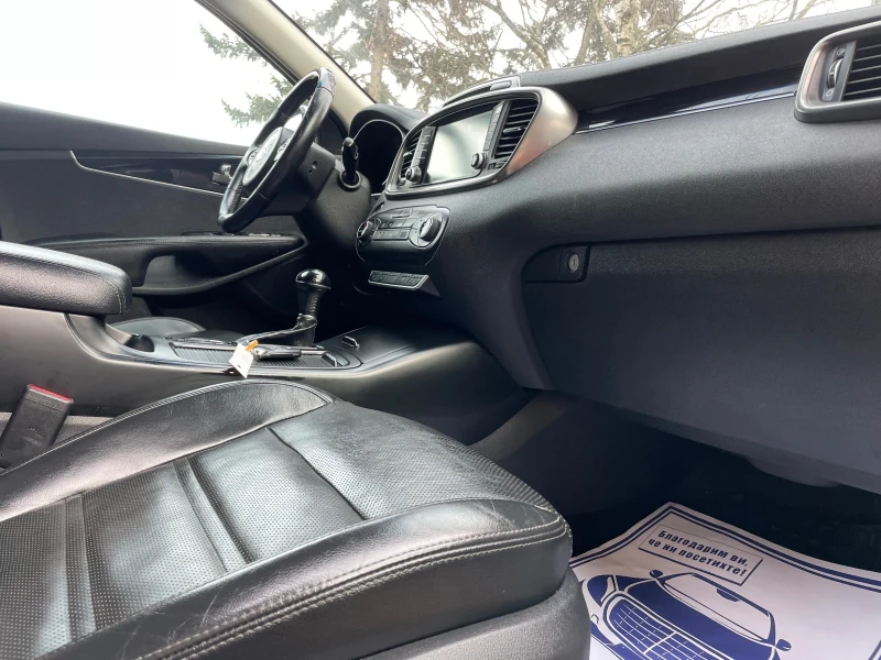 Kia Sorento 2.2crdi* 4x4* FULL* PLATINIUM* , снимка 14 - Автомобили и джипове - 53260819