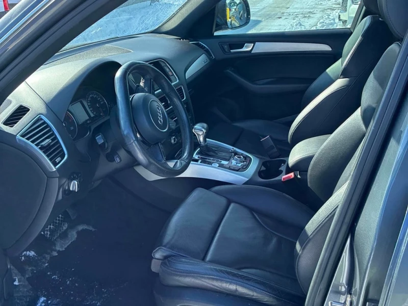 Audi Q5 Progressiv| Sunroof | Heated Seats | Keyless, снимка 5 - Автомобили и джипове - 53360501