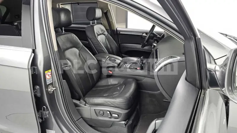 Audi Q7 Адаптивно окачване (ECS)* Навигационна система, снимка 11 - Автомобили и джипове - 54077414