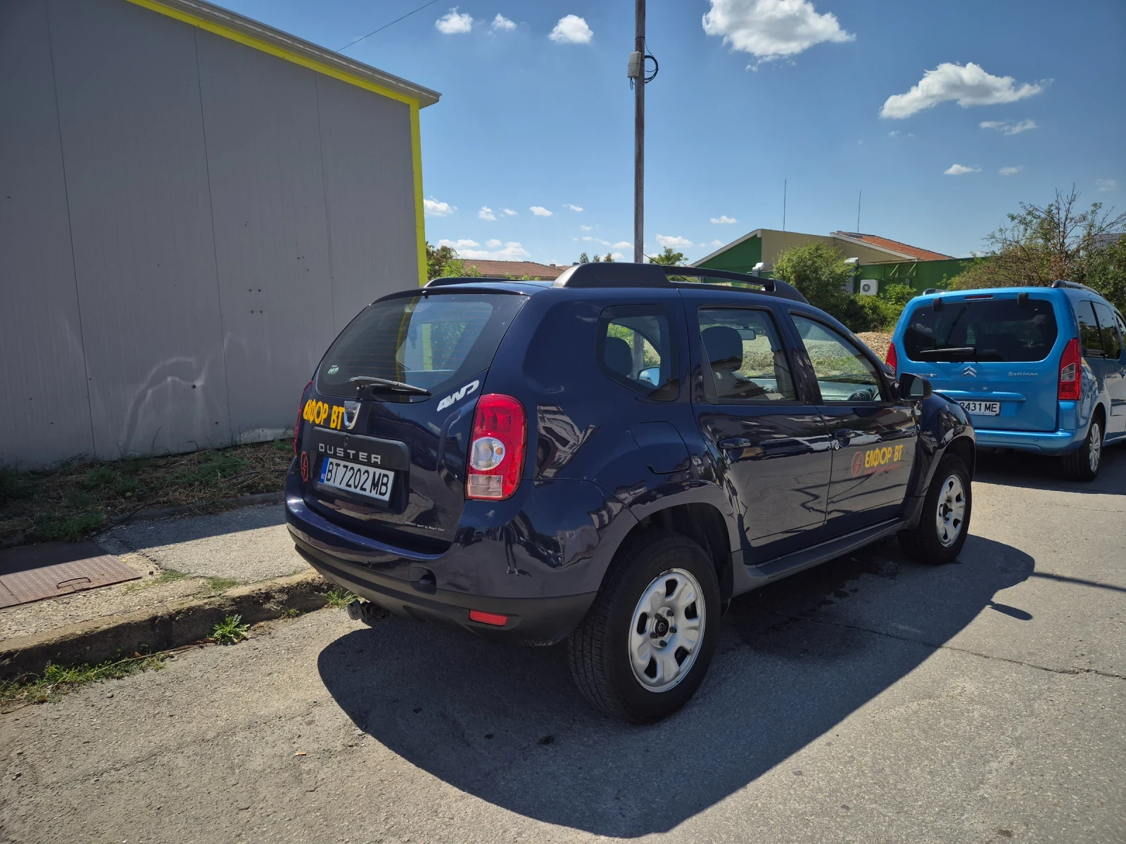Dacia Duster 1.6 газ 4х4 - изображение 3
