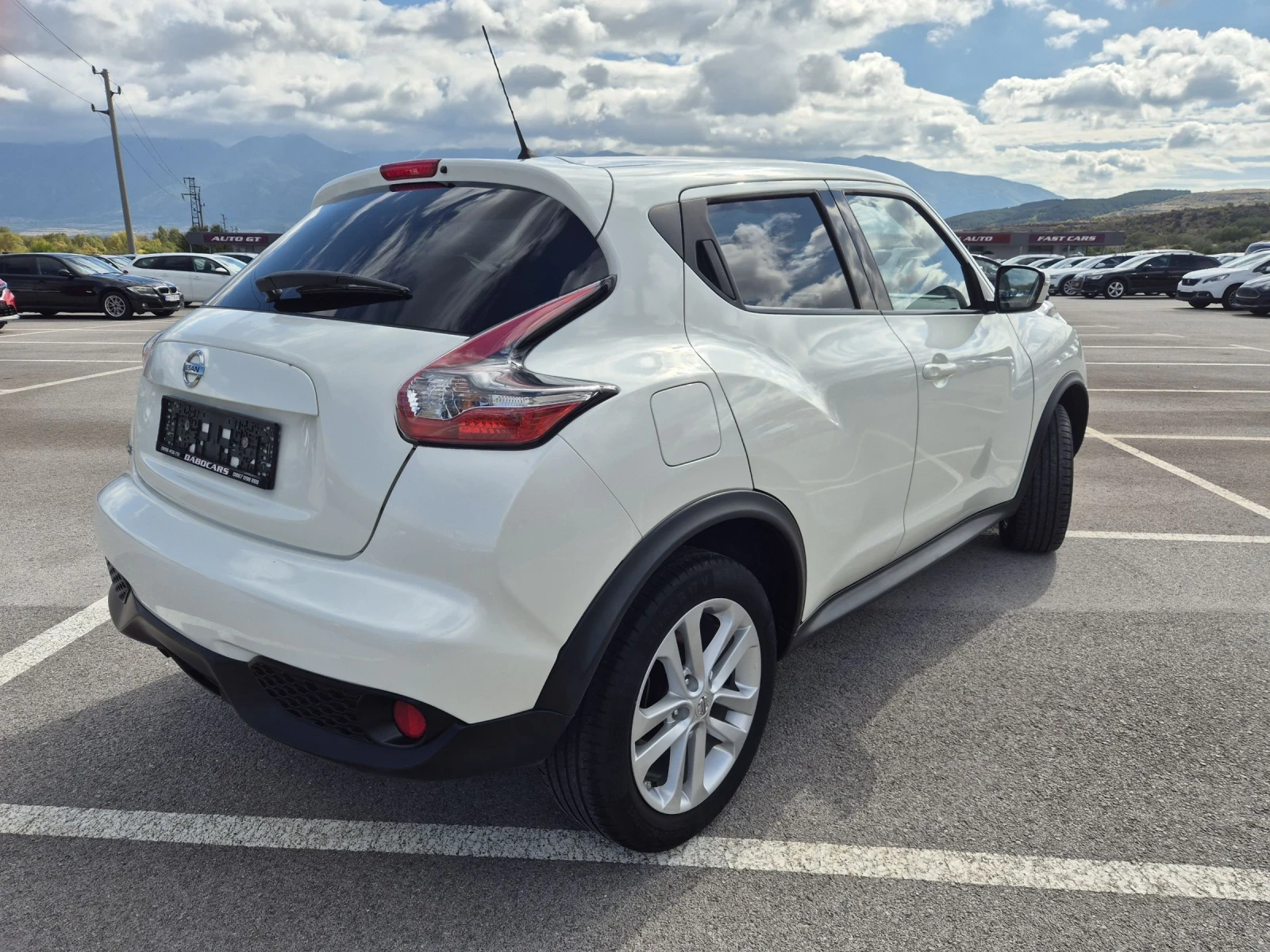 Nissan Juke 1, 6 Benz/ Gaz face lift като нова! - изображение 7