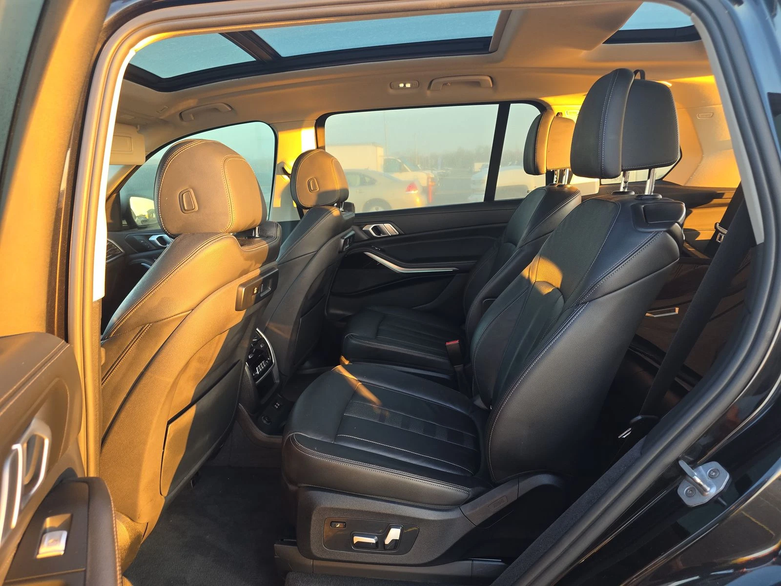 BMW X7 Black Sapphire Metallic | Mobile.bg   11