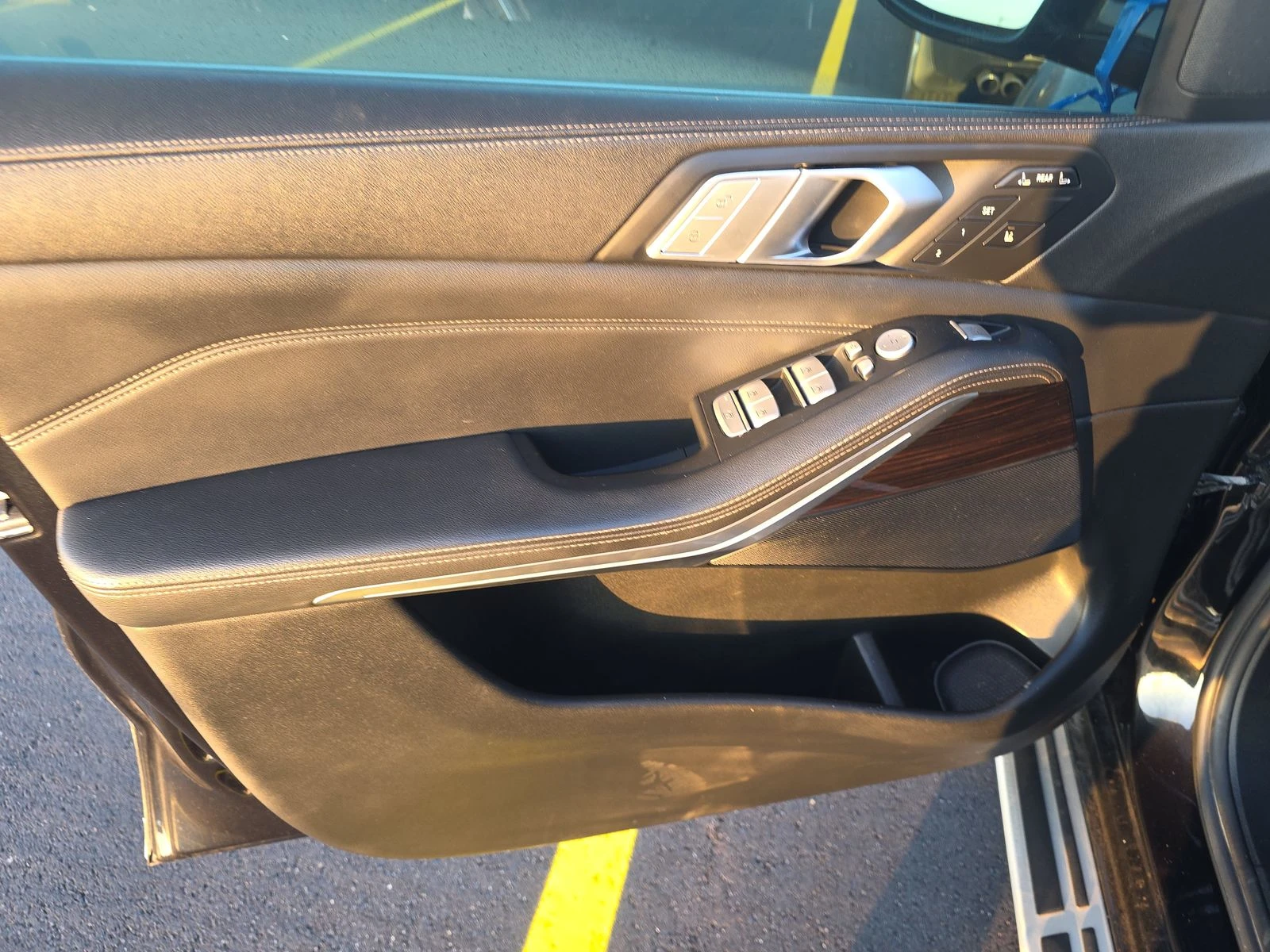 BMW X7 Black Sapphire Metallic | Mobile.bg   16